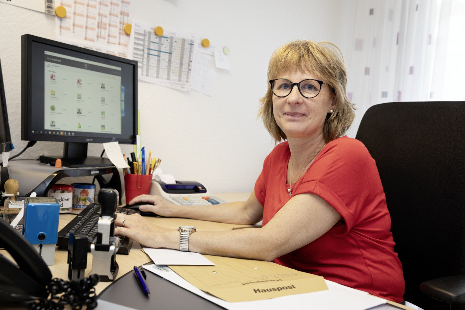 **Fahrdienst** für 
das Aufnahmehaus