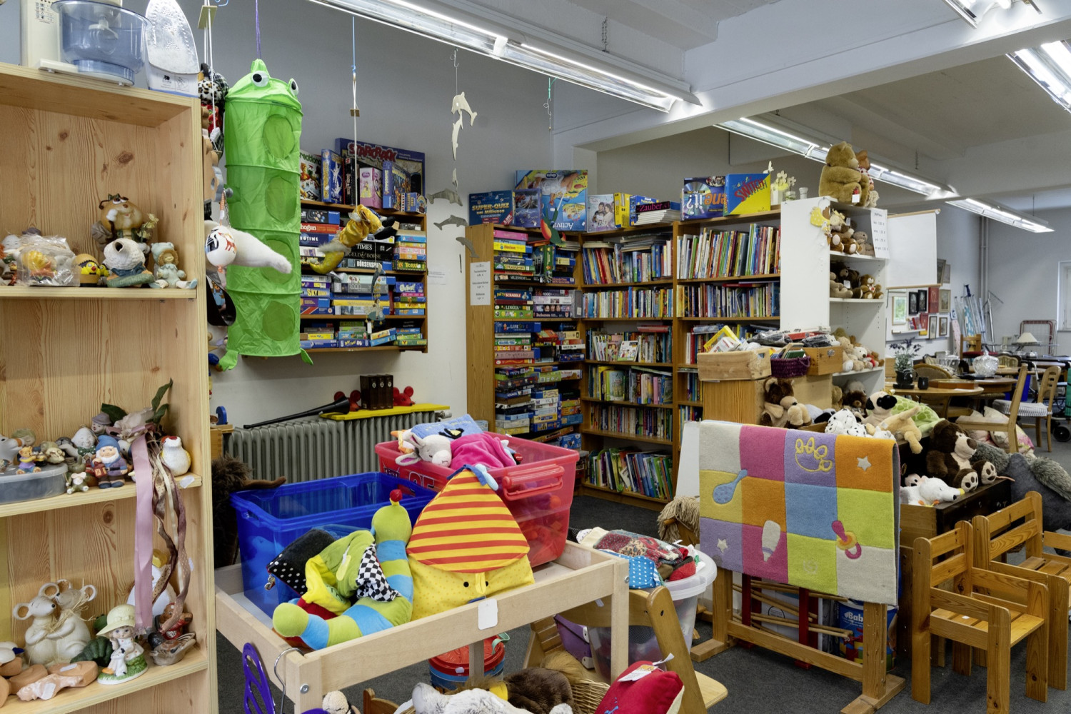 **Non-Food-Spenden** für Verkauf 
im Hab & Gut vorbereiten